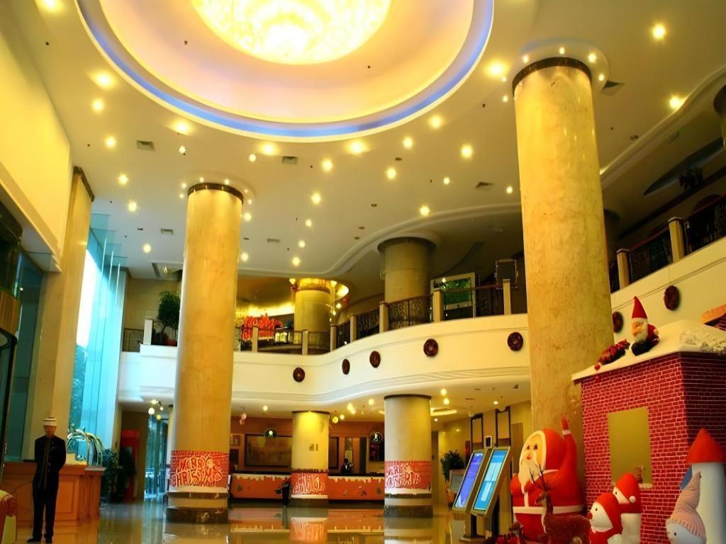 Xiamen Airlines Quanzhou Hotel Екстер'єр фото